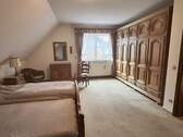 Schlafzimmer 1.OG 2 - 