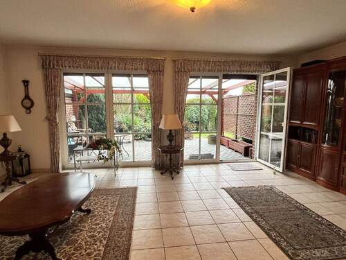 Wohnzimmer 2 - 4 Zimmer Doppelhaushälfte in Straelen