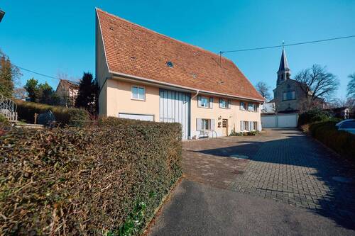 Objektansicht - 5 Zimmer Einfamilienhaus zum Kaufen in Deißlingen