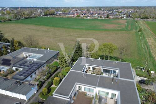 Luftbild mit Zuweg zum Grundstück - 