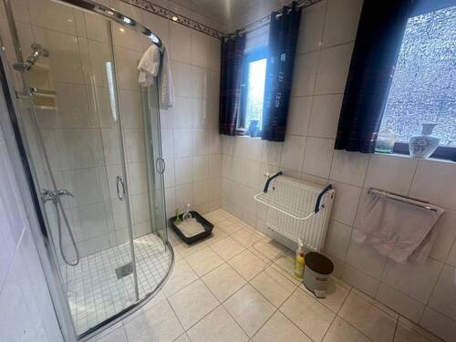 Badezimmer (EG) - 