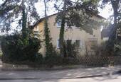 Straßenansicht - Einfamilienhaus mit 142,00 m&sup2; in Wiesbaden zum Kaufen