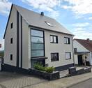 Frontansicht - 8 Zimmer Mehrfamilienhaus, Wohnhaus zum Kaufen in Kleinblittersdorf