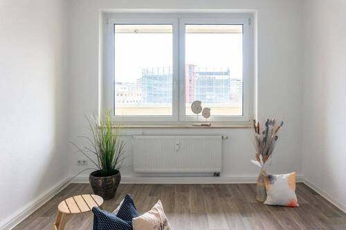 Wohnzimmer Vergleichswohnung - 2-Raum-Wohnung direkt im Zentrum