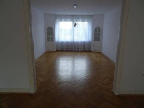 Esszimmer - 3 Zimmer Etagenwohnung zur Miete in Essen