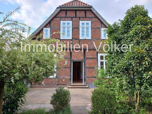 Haus_hinten - Mehrfamilienhaus, Wohnhaus mit 175,00 m&sup2; in Steinfeld zum Kaufen