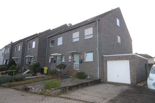 IMG_8186.JPG - GEPFLEGTES EINFAMILIENHAUS MIT GARTEN UND GARAGE