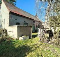 Schönes Grundstück mit Bauernhaus, Scheune und Laden - Krostitz OT Hohenossig