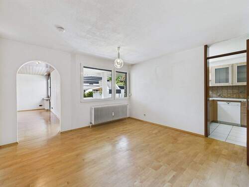 Wohn-/Essbereich - Etagenwohnung mit 88,20 m&sup2; in Esslingen am Neckar zum Kaufen