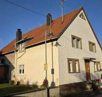 Gepflegtes und teilsaniertes EFH mit Scheune in Roth bei Stromberg zu verkaufen