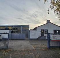 Fledder: Gewerbeimmobilie mit Hallen- und Lagergebäuden und großen Freiflächen - Osnabrück