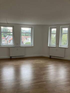 IMG_0282.jpg - Familienfreundliche 4-Zimmerwohnung in Lunzenau mit modernem Charakter