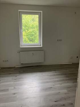 IMG_0280.jpg - Etagenwohnung mit 110,00 m&sup2; in Lunzenau zur Miete