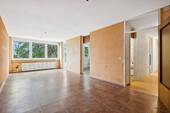 Wohnzimmer - 3 Zimmer Etagenwohnung zum Kaufen in Unterhaching