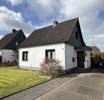 Kompaktes Einfamilienhaus mit schönem Wintergarten - Uetersen
