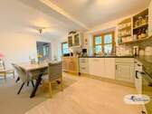 Küche mit Essbereich - Etagenwohnung mit 152,00 m&sup2; in Aschau im Chiemgau / Bucha zur Miete