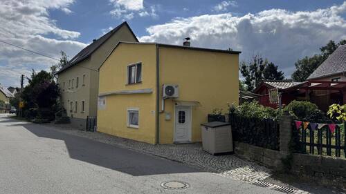 Straßenansicht - 5 Zimmer Einfamilienhaus zum Kaufen in Pirna