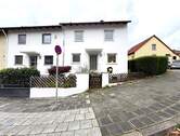 Beispielmöglichkeit - 7 Zimmer Reihenendhaus zum Kaufen in Zirndorf