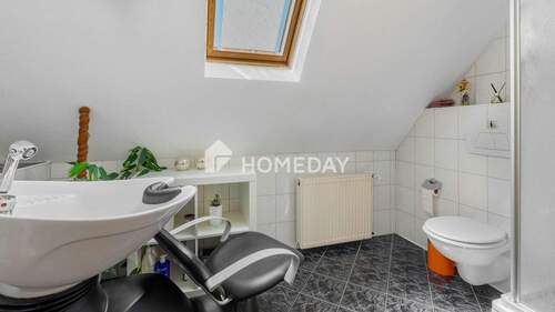 1. OG Badezimmer 1 - 