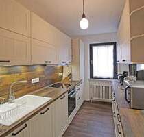 Hochwertige 3 Zi. Whg. mit Loggia, Garage und 2 Stellplätzen in Puchheim wartet auf neue Bewohner! - Puchheim / Puchheim-Bahnhof Puchheim Bahnhof