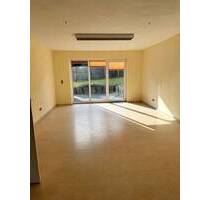 Arbeiten und Wohnen, hell, ruhig mit Terrasse und Stellplätzen ! - Alfeld (Leine)