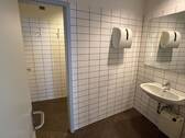 WC (hinterer Bereich) - 