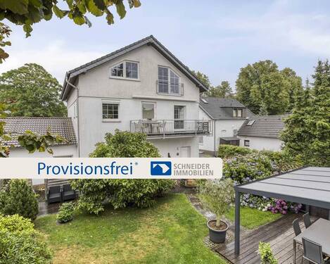 Rückansicht - Wohnen wie im Haus: Maisonettewohnung mit 900 m² eigenem Garten in Breitscheid