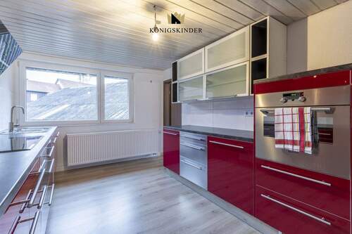 Küche - 6 Zimmer Etagenwohnung in Backnang / Heiningen