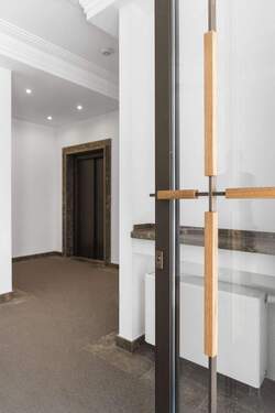 repräsentativer Eingangsbereich - 