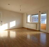 Helle 3-Zimmerwohnung mit 2 Balkonen und Garage in Lörrach-Brombach