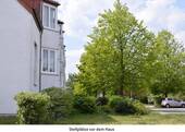 Stellplätze vor dem Haus - 
