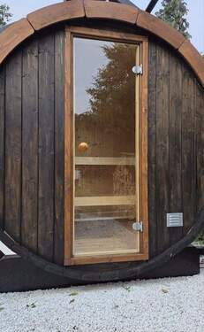 Fasssauna im Garten - 