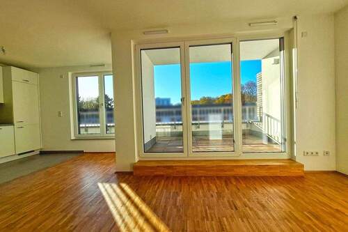 Wohn- / Essbereich - 