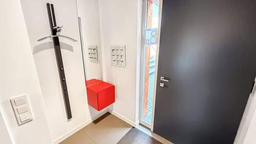 EG Eingangsbereich - 3 Zimmer Doppelhaushälfte in Gütersloh