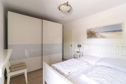 2_Das_Schlafzimmer_3.jpg - 