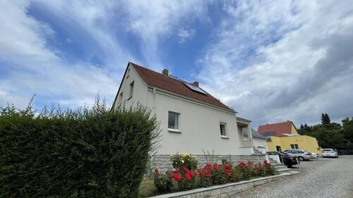 Straßenseite - Einfamilienhaus mit 120,00 m&sup2; in Ottendorf-Okrilla zum Kaufen