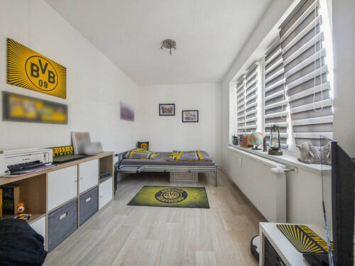 Kinderzimmer (3-Raum-Maisonettewohnung, Haus Nr. 5) - 