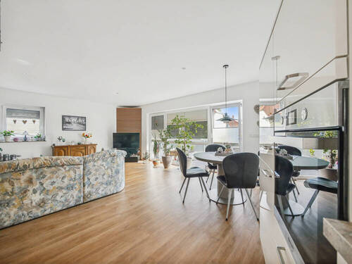 Wohnzimmer a (3-Raum-Maisonettewohnung, Haus Nr. 5) - 