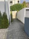 Weg Hauseingang - 2 Zimmer Etagenwohnung zur Miete in Böblingen