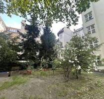 Zentrale Stadtwohnung in Berlin Tempelhof - mit eigenem Stellplatz!