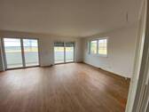 Wohnzimmer - 4 Zimmer Etagenwohnung in Buchen (Odenwald)
