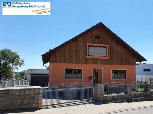 Haus - Zentral gelegenes Einfamilienhaus in ruhiger Wohngegend mit Garten und Doppelgarage - tolle Aussichtslage - PROVISIONSFREI!!!! -RESERVIERT-