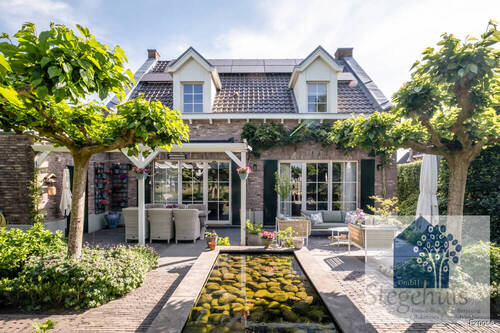 Hinteransicht - ***STEGEHUIS GMBH*** Neuer Preis 575.000,- Euro!! Freistehend Einfamilienhaus in beliebten Wohngebiet von Gronau.