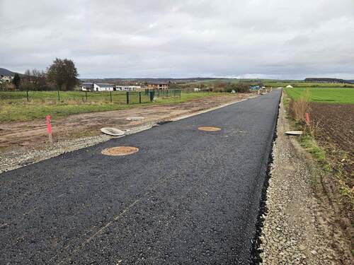 Zufahrt Richtung Osten - Grundstück zum Kaufen in Hofgeismar