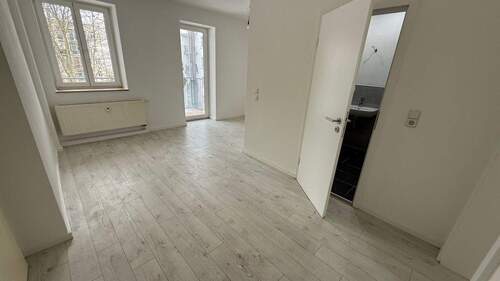 IMG_4325 - 1 Zimmer Etagenwohnung zur Miete in Chemnitz