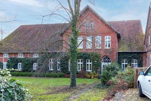 Hausansicht - 1 Zimmer Bauernhaus, Landhaus in Wölpinghausen