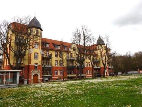 Ansicht Frühling - Sehr schöne 2-Zi-Wohnung im 1.OG mit Lift, Balkon, Tiefgarage im Reußpark,