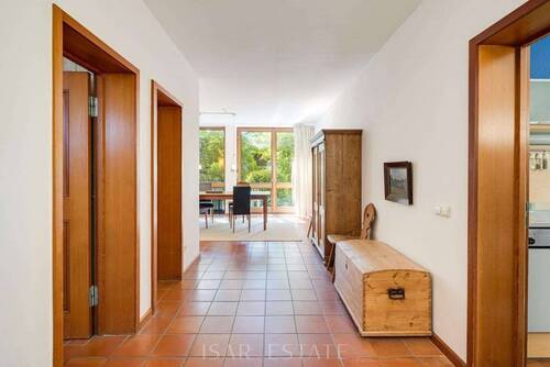 Flur Erdgeschoss - Einfamilienhaus mit 185,00 m&sup2; in Bernried am Starnberger See zum Kaufen