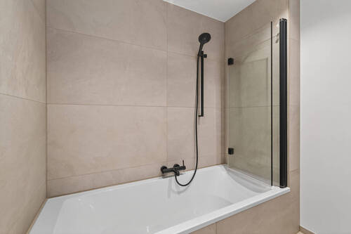 Badezimmer Erdgeschoss 2 - 