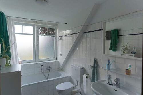 Badezimmer - 3 Zimmer Etagenwohnung in Ganderkesee